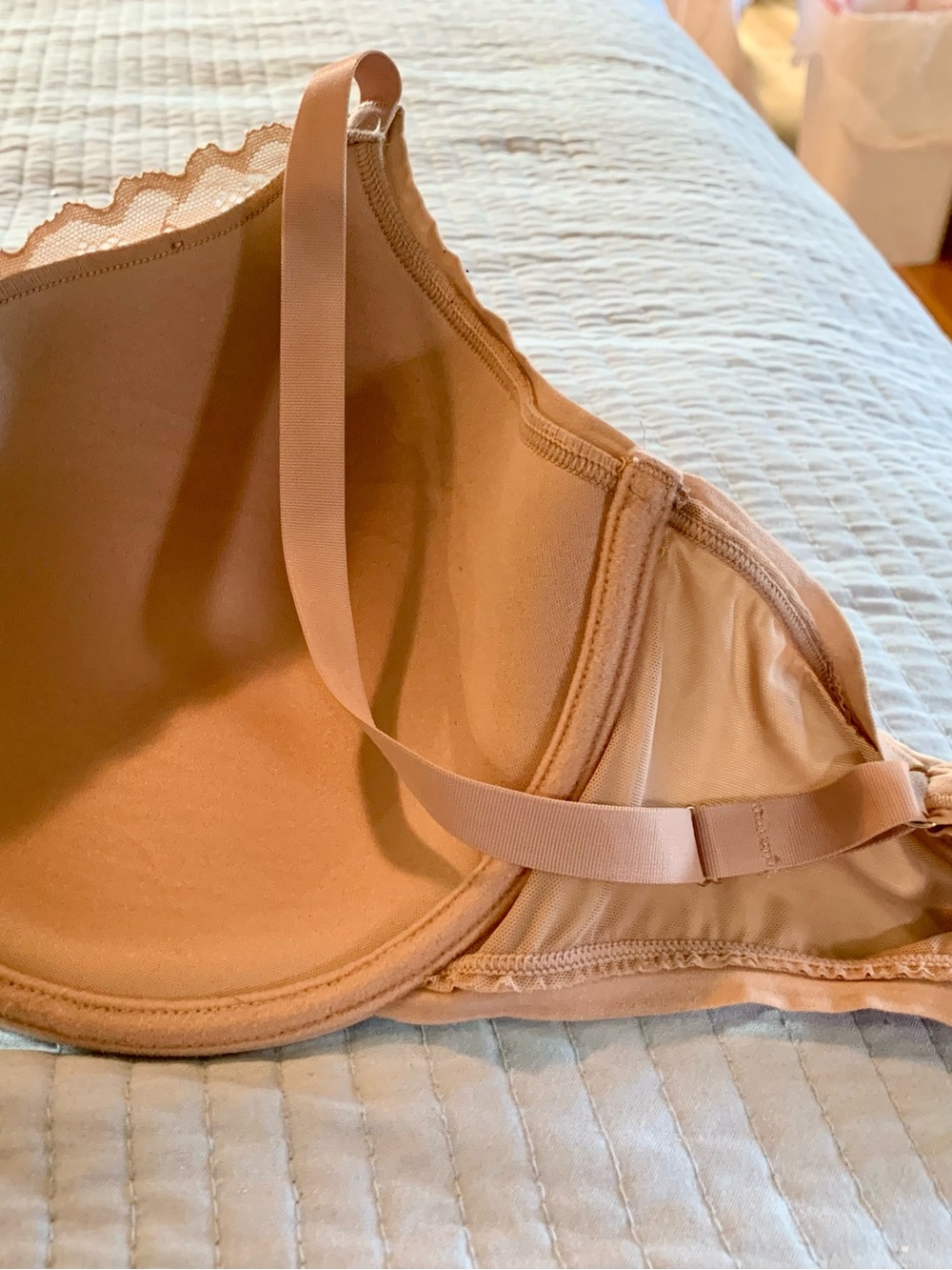 Natori Refined Contour Underwire Bra Nude/Beige Lace Trim 34DDD - Picture 4 of 10
